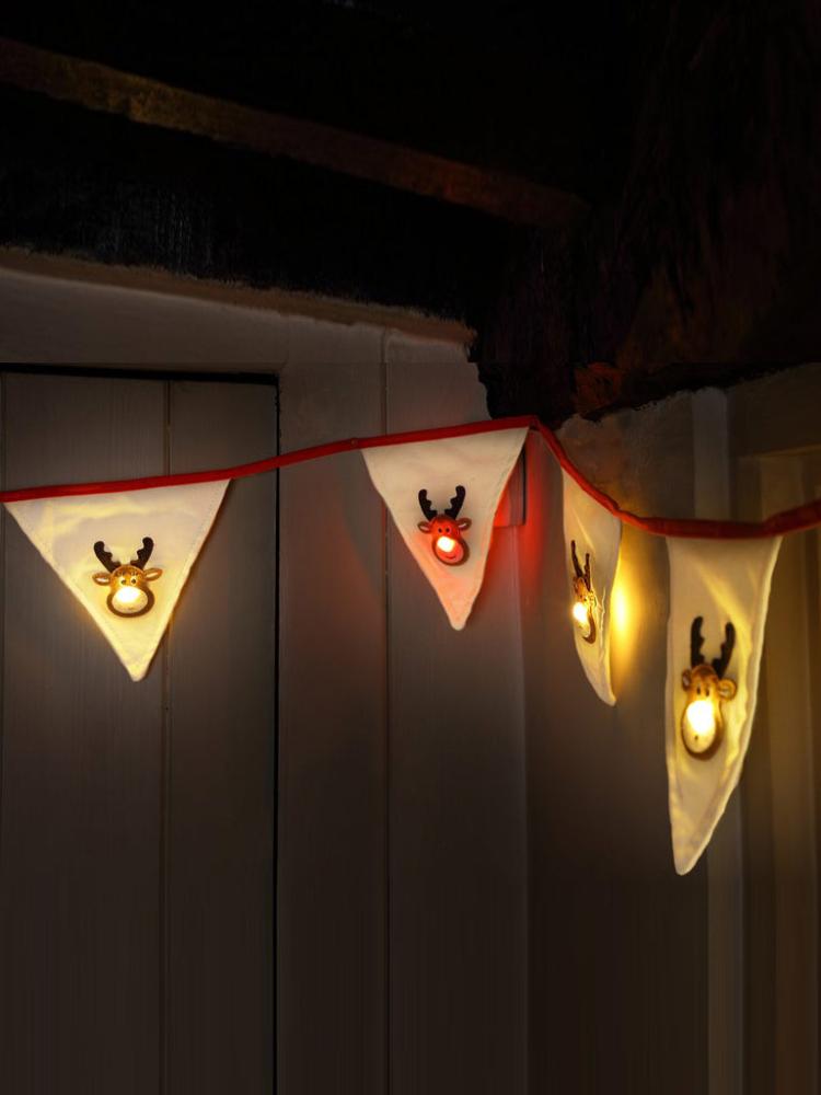 Battery Operated Lights | 9 Fabric Reindeer Bunting with Warm White B/O Berry Lights Battery Operated Lights Battery Operated Lights