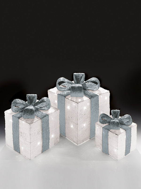 Lit Christmas Parcels | Set of 3 Pre-Lit Christmas Parcels – White with Silver Ribbon Indoor Christmas Lights Lit Christmas Parcels